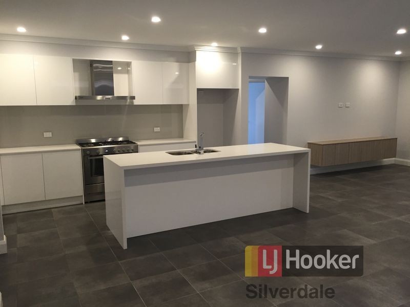 39 Kavanagh Street, Gregory Hills NSW 2557