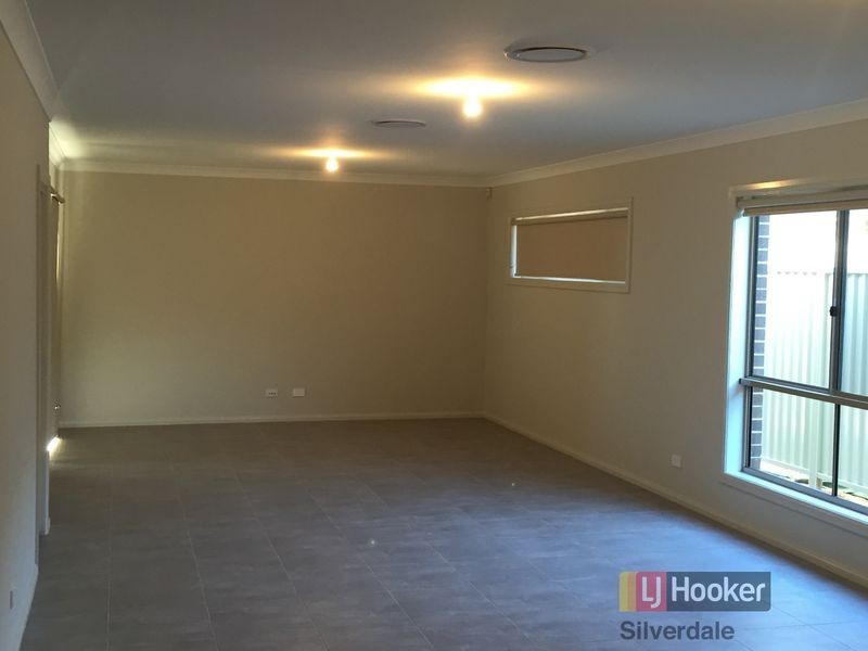 45 Murphy Street, Oran Park NSW 2570