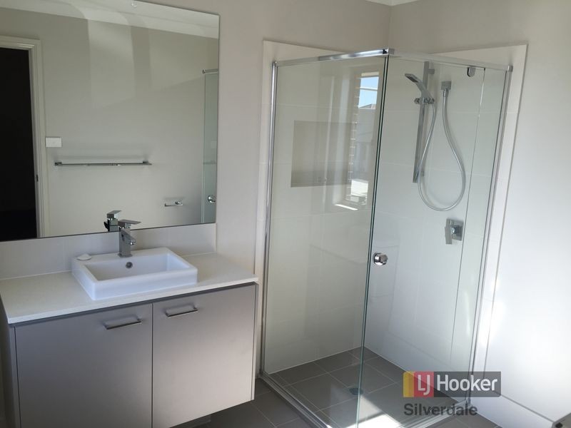 45 Murphy Street, Oran Park NSW 2570