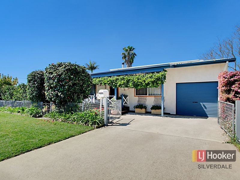 28 Second Street, Warragamba NSW 2752