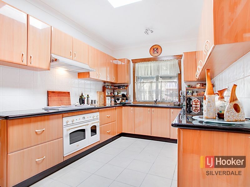 28 Second Street, Warragamba NSW 2752