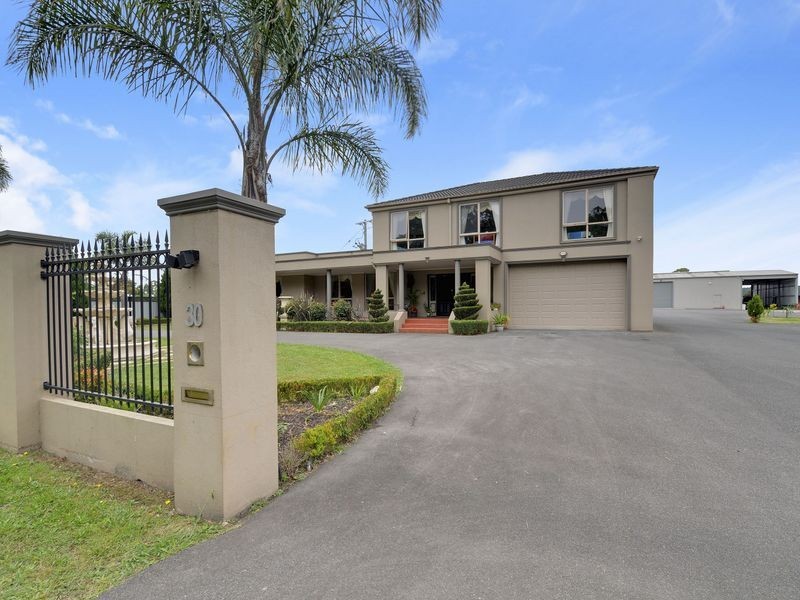 30 Thompsons Road, Newborough VIC 3825