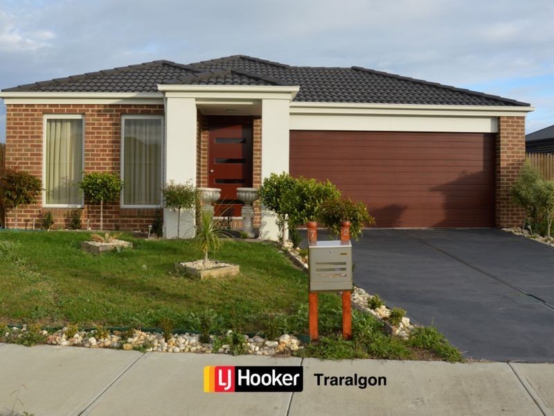 72 Hammersmith Cct, Traralgon VIC 3844