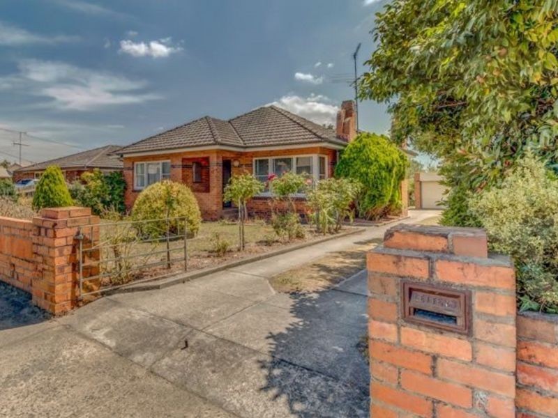 73 Monash Road, Newborough VIC 3825