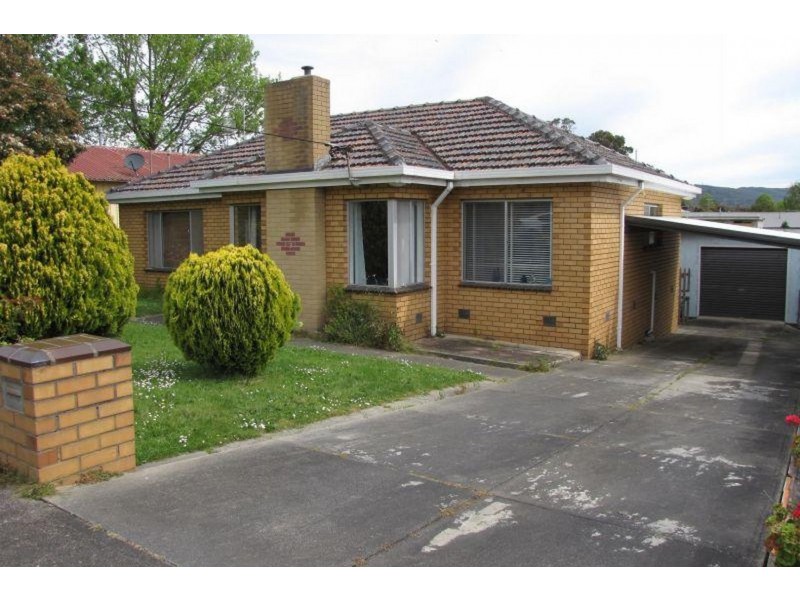 3 Law Street, Newborough VIC 3825