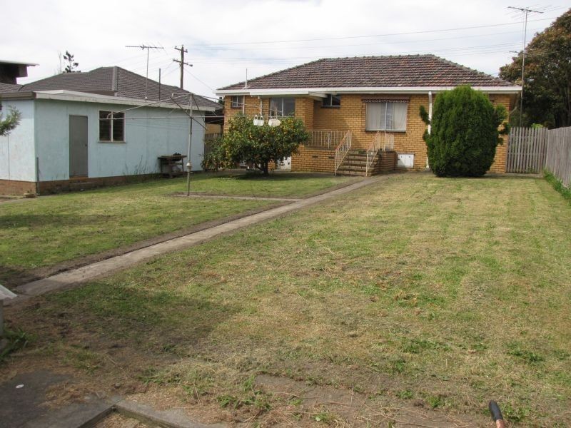 3 Law Street, Newborough VIC 3825