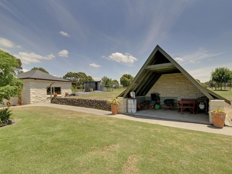 25 Hoven Drive, Traralgon VIC 3844