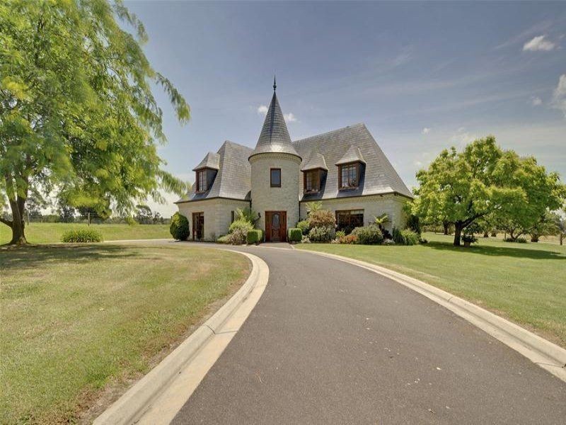 25 Hoven Drive, Traralgon VIC 3844