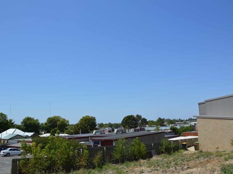 1-2/4 Albert Street, Traralgon VIC 3844