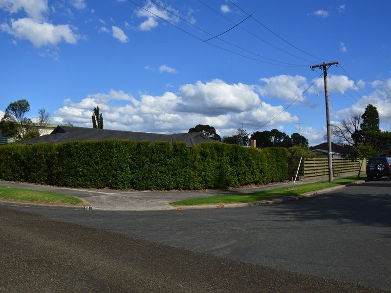 12 Hunter Street, Moe VIC 3825