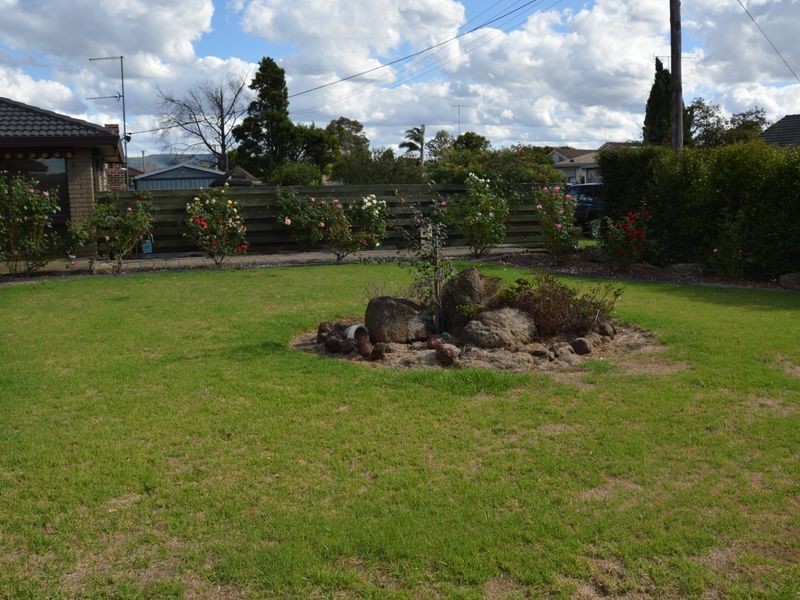 12 Hunter Street, Moe VIC 3825