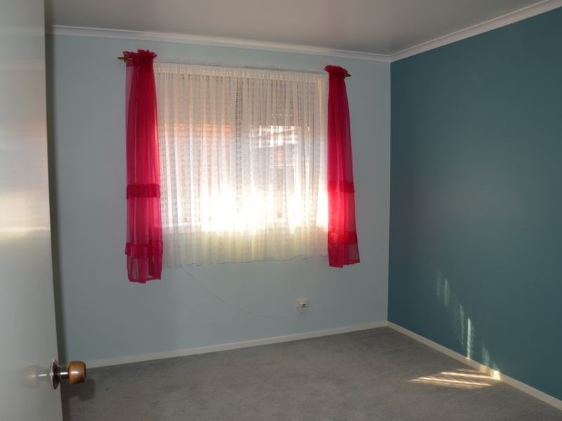 1/15 Gay Street, Morwell VIC 3840