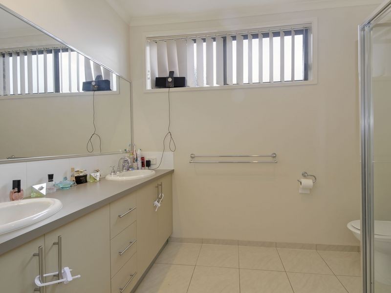 110 Hammersmith Circuit, Traralgon VIC 3844