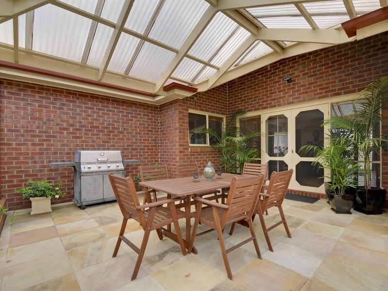 34 Bushfield Court, Traralgon VIC 3844