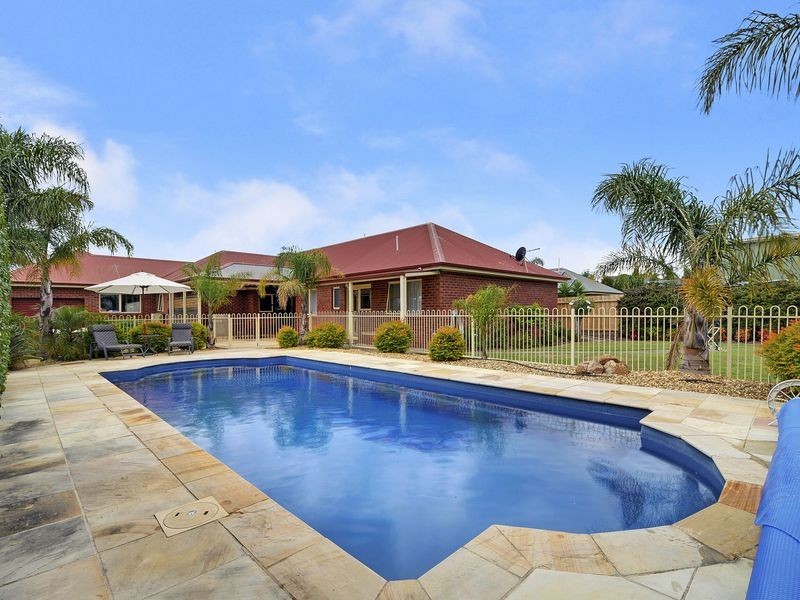 34 Bushfield Court, Traralgon VIC 3844