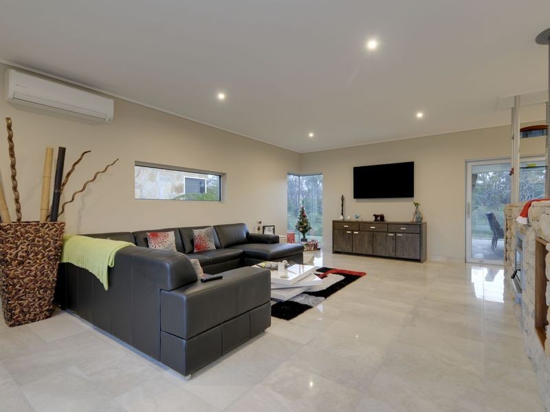 18 Hazelwood Ridge, Hazelwood North VIC 3840