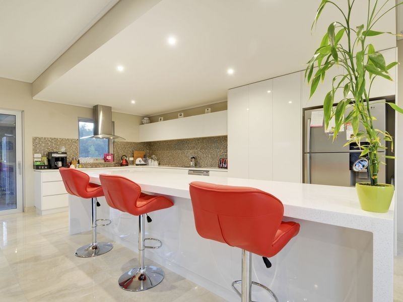 18 Hazelwood Ridge, Hazelwood North VIC 3840