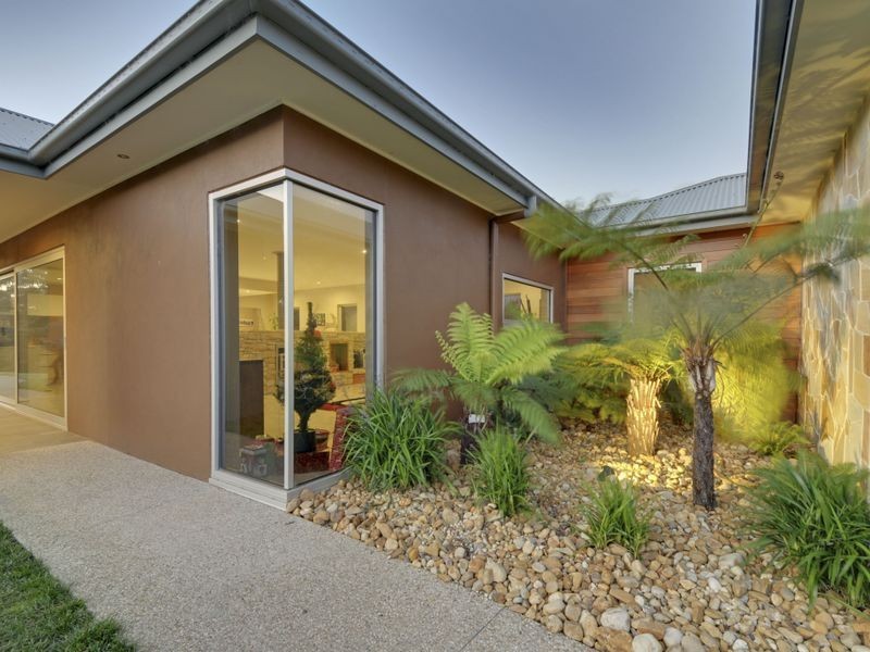 18 Hazelwood Ridge, Hazelwood North VIC 3840