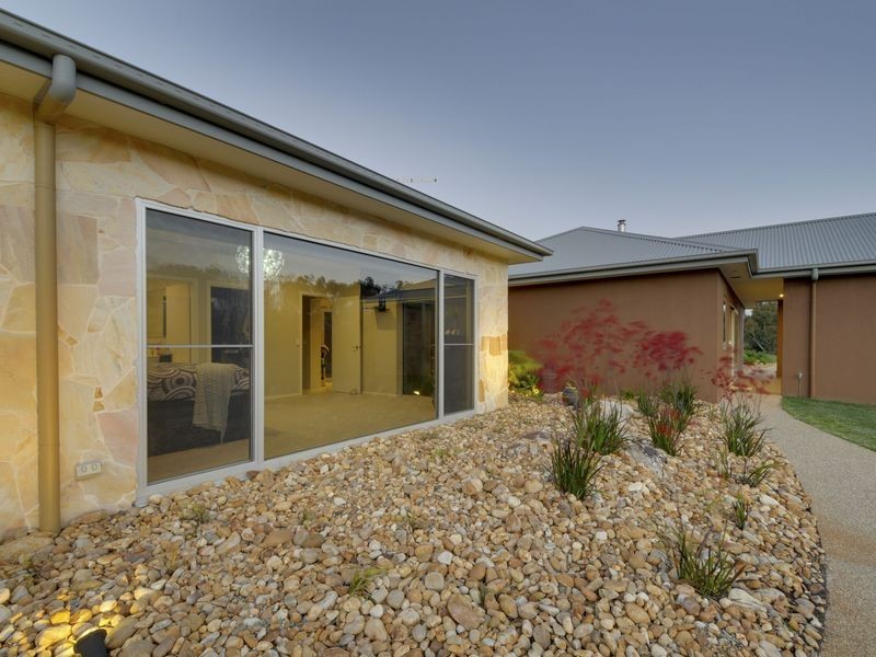 18 Hazelwood Ridge, Hazelwood North VIC 3840
