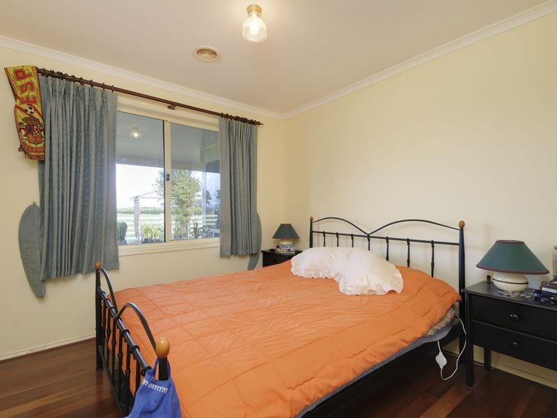 55 Paulett Road, Glengarry VIC 3854