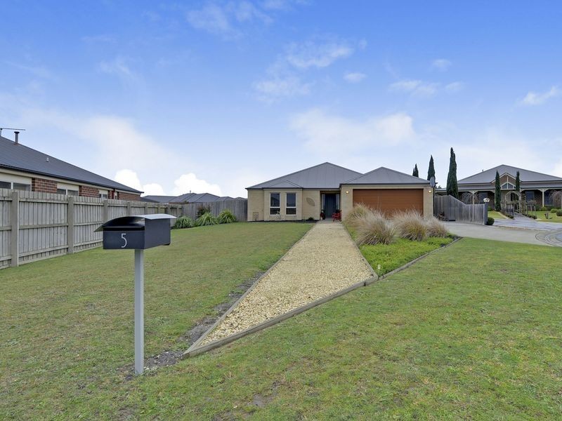 5 Wexford Close, Traralgon VIC 3844
