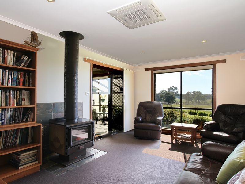 34 Peneplain Road, Heyfield VIC 3858