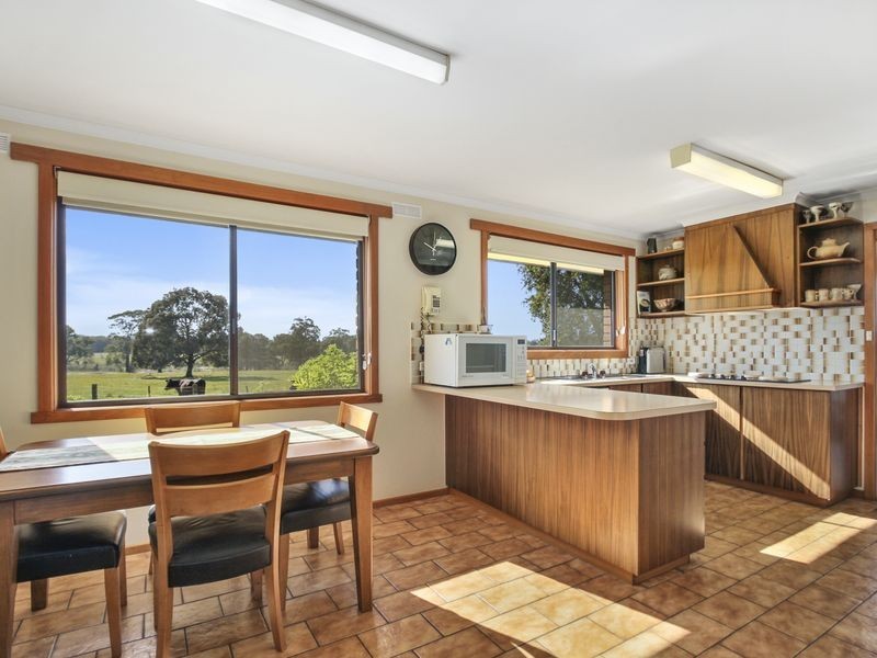 34 Peneplain Road, Heyfield VIC 3858