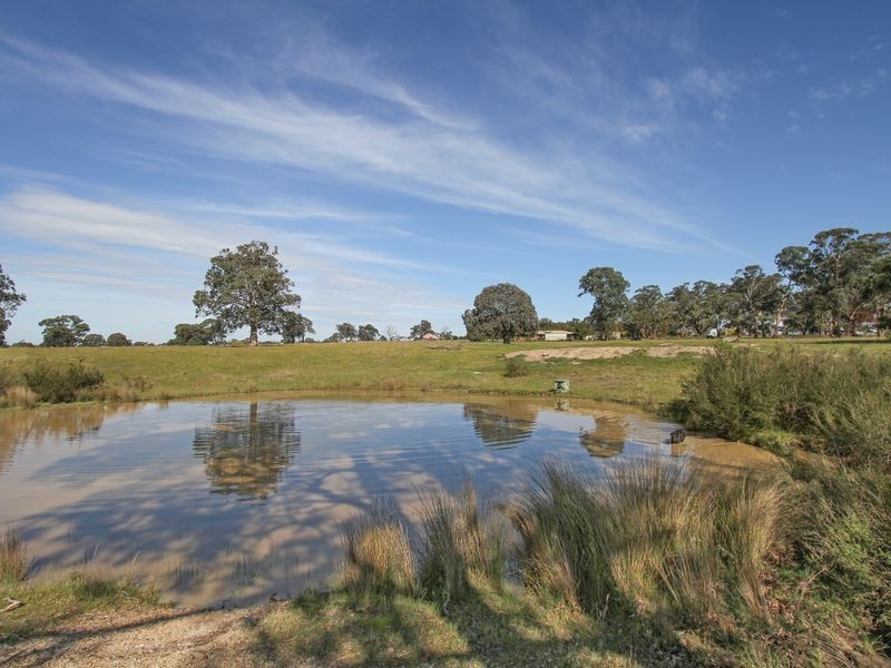 34 Peneplain Road, Heyfield VIC 3858