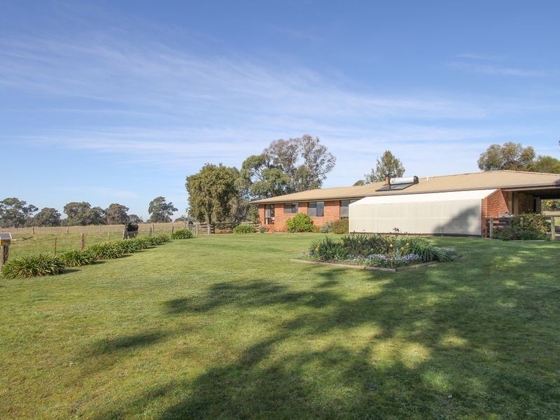 34 Peneplain Road, Heyfield VIC 3858