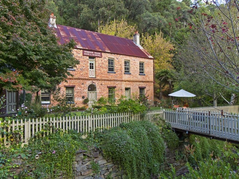 12 Right Hand Branch Road, Walhalla VIC 3825