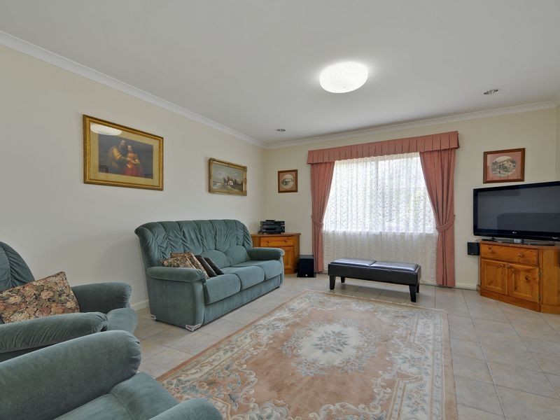 15 Hoven Drive, Traralgon VIC 3844