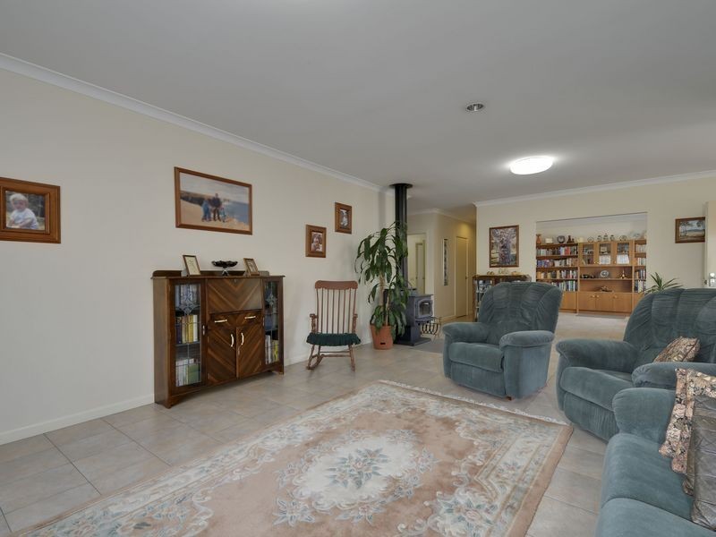 15 Hoven Drive, Traralgon VIC 3844