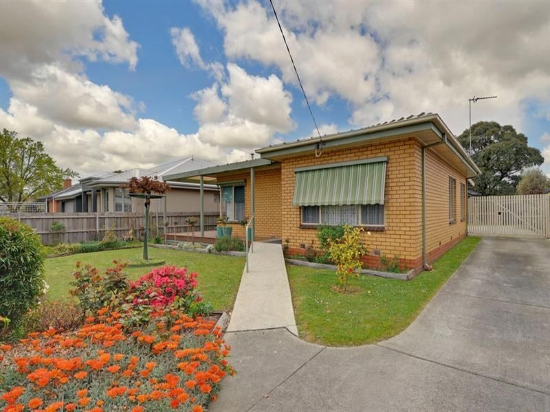 24 Elizabeth Street, Traralgon VIC 3844