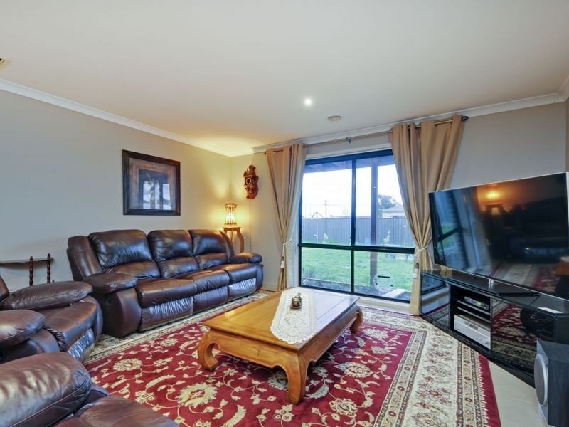 3 Chown Court, Rosedale VIC 3847