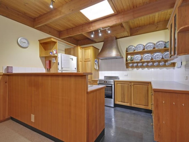 60 Shanahan Pde, Newborough VIC 3825