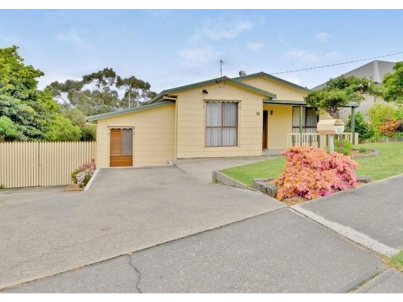 60 Shanahan Pde, Newborough VIC 3825