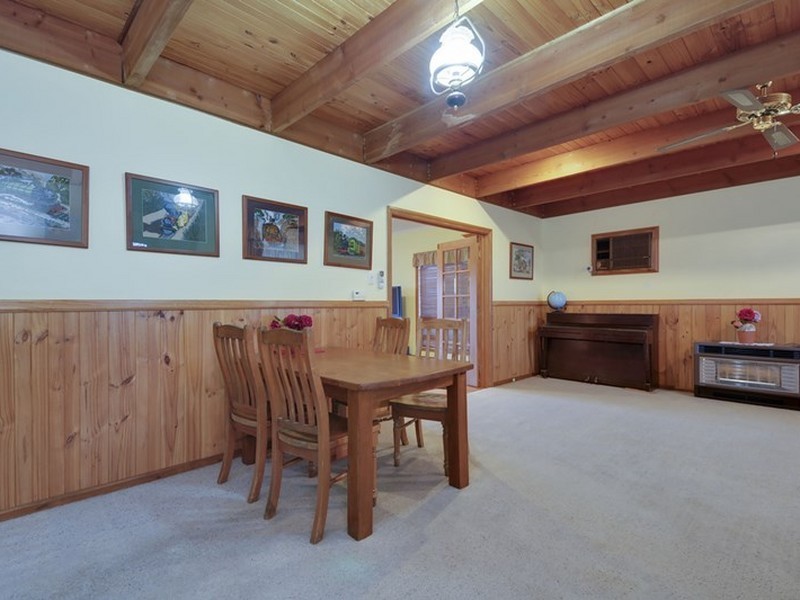 60 Shanahan Pde, Newborough VIC 3825