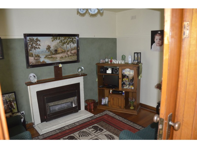 16 Ryan Avenue, Traralgon VIC 3844