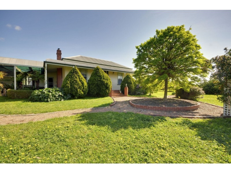 100 Flynns Creek Road, Flynn VIC 3844