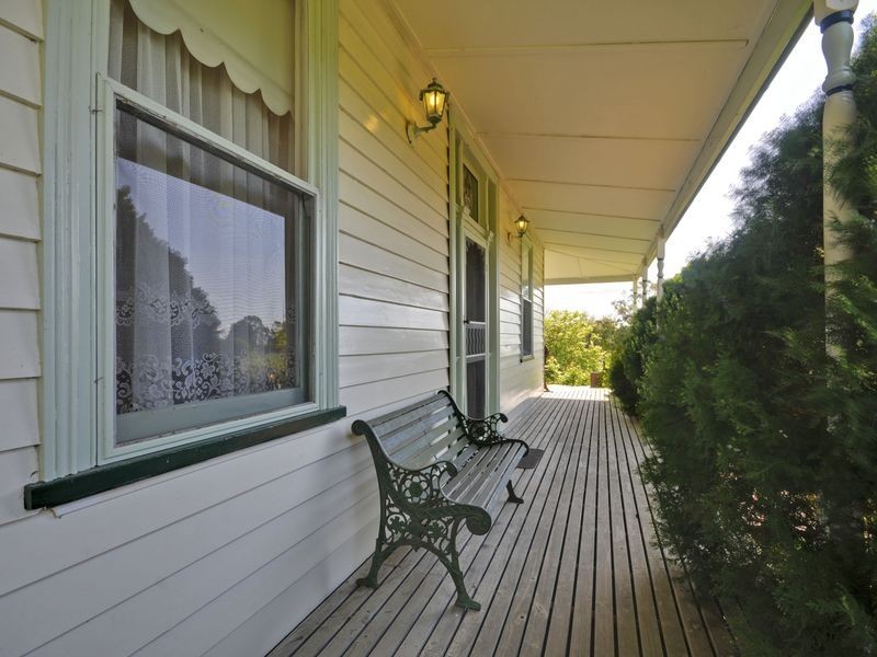 100 Flynns Creek Road, Flynn VIC 3844