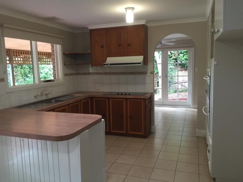 9 Smallburn Avenue, Newborough VIC 3825