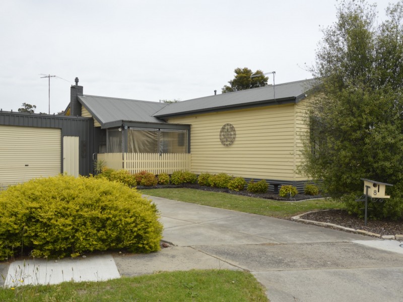 8 Williams Court, Traralgon VIC 3844