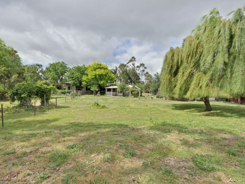 12 Acacia Way, Churchill VIC 3842