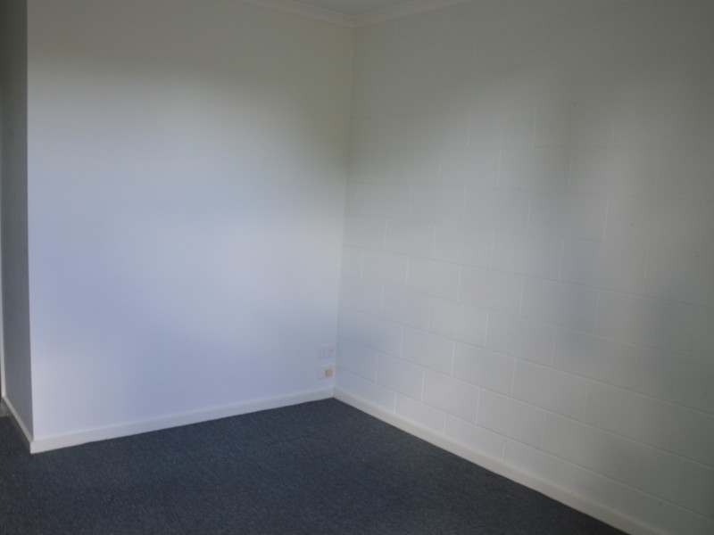 Unit 33/27-29 Moore Street, Moe VIC 3825