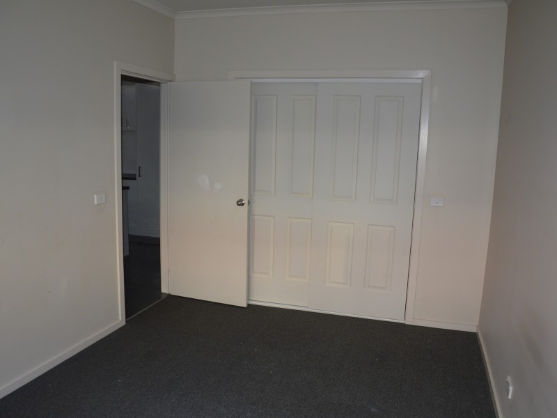 17A Hawker Street, Moe VIC 3825