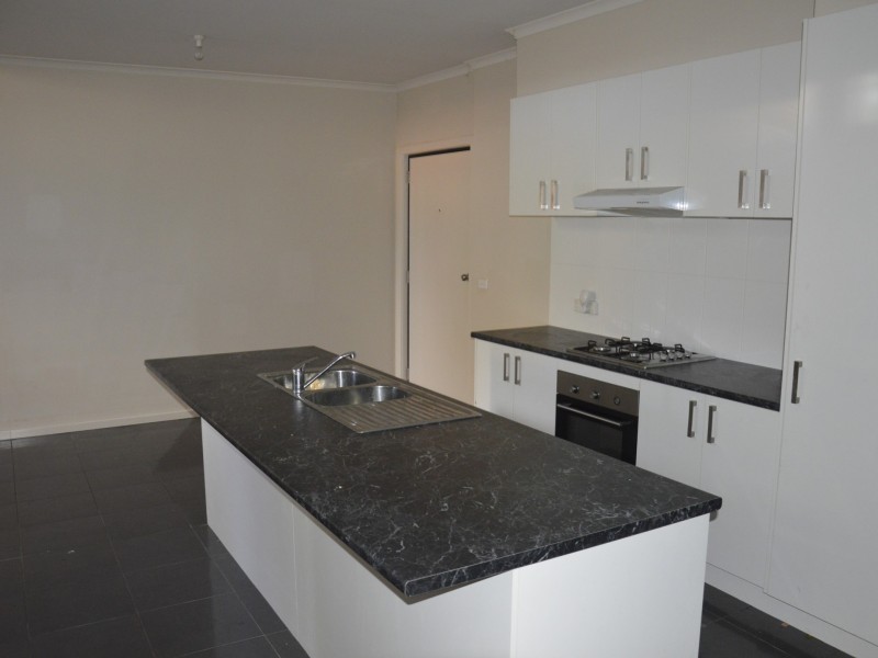 17A Hawker Street, Moe VIC 3825