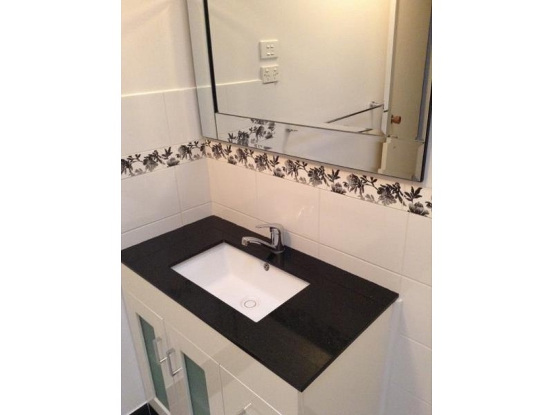 Unit 2/36 Ollerton Avenue, Newborough VIC 3825