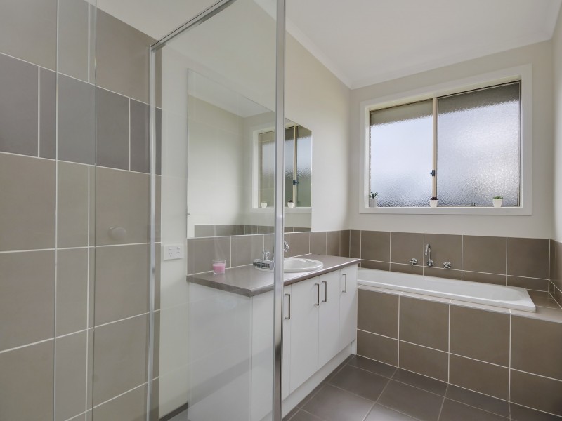 2/41 Vale Street, Moe VIC 3825