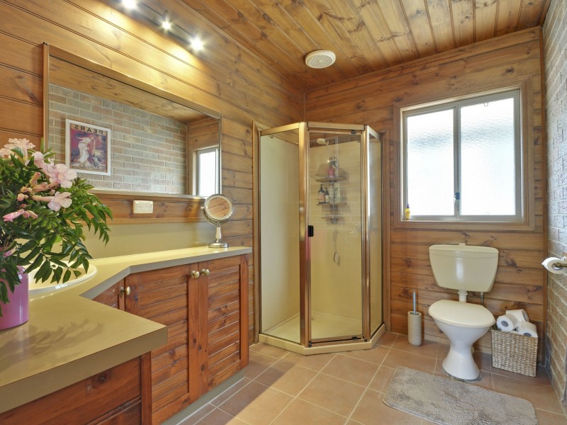 36 Fox’s Road, Toongabbie VIC 3856