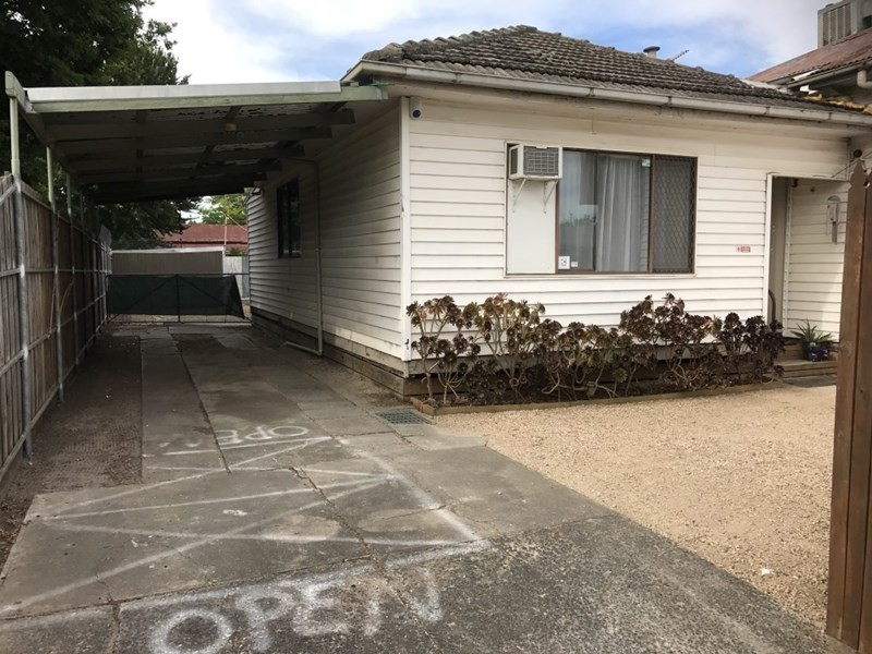 6 Tanjil Street, Traralgon VIC 3844